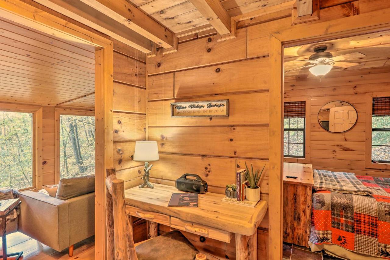Hébergement de vacances Charming With Deck And Grill! Blue Ridge